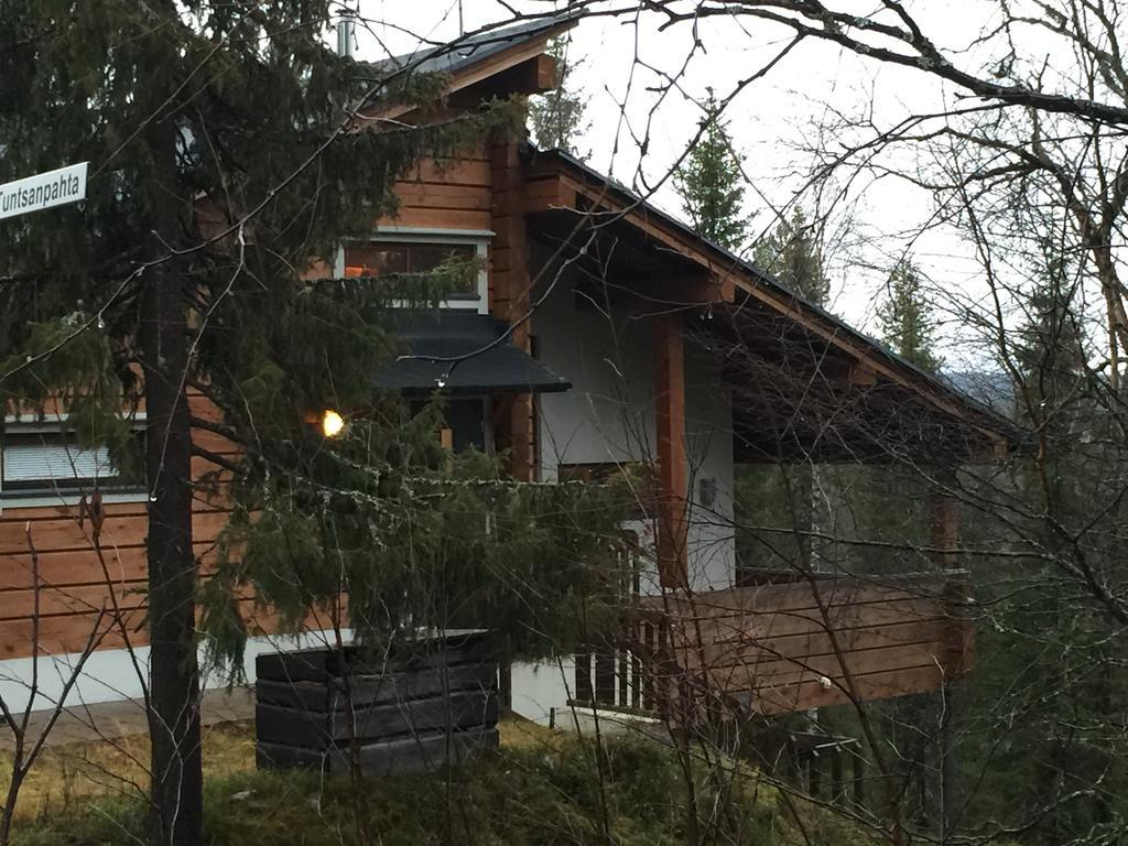 Sallan Lumous A Villa ภายนอก รูปภาพ